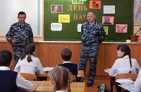 Профилактические беседы о правилах поведения на железной дороге (12 мая 2017г.)