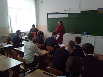 Встреча старшеклассников с ведущим экспертом Территориального отдела Роспотребнадзора Колядиной Т.Н. (26 февраля 2019г.)