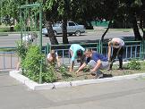 Уборка приусадебной территории (14.05.2013)